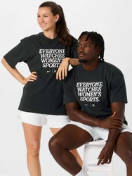 Nike Unisex Everyone Watches Women's Sports T-Shirt